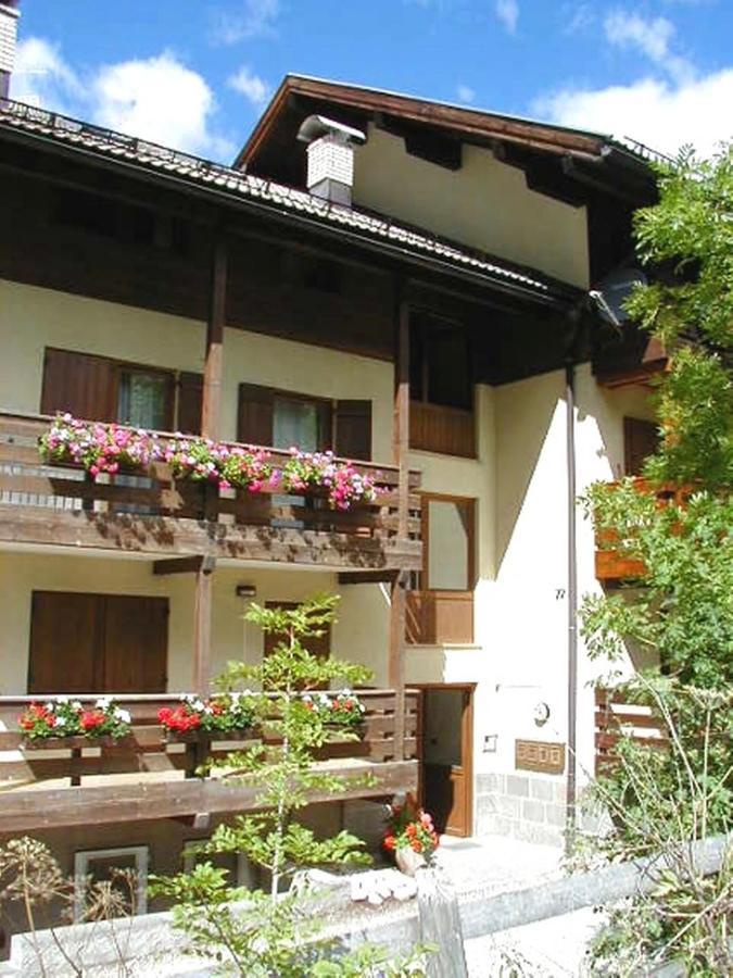 Apartamento Edo Campitello di Fassa Exterior foto